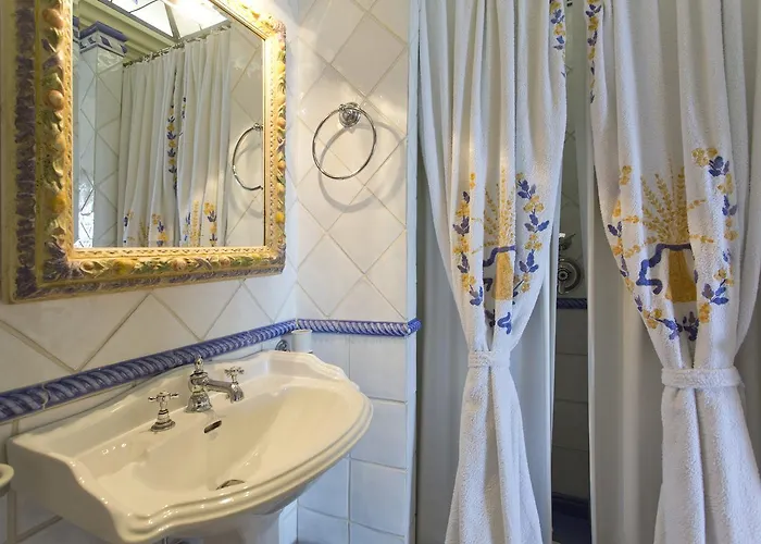 Casa Raiola By Caprirooms Appartement *