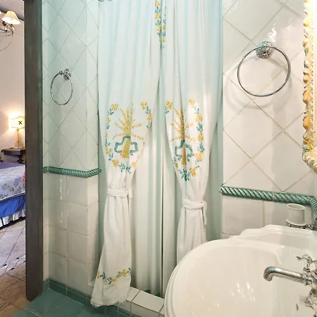 Casa Raiola By Caprirooms *