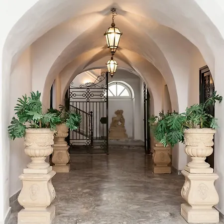 Casa Raiola By Caprirooms Apartment *