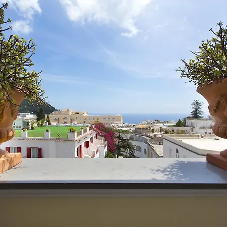 Casa Raiola By Caprirooms